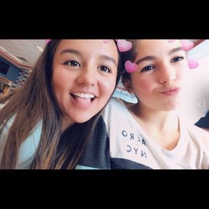 Meet your Posher, Olivia